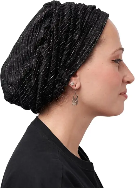 Velvet Beret in Black